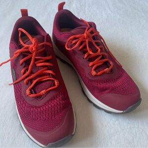 Keen Women Vent Hiking Sneakers Size 6